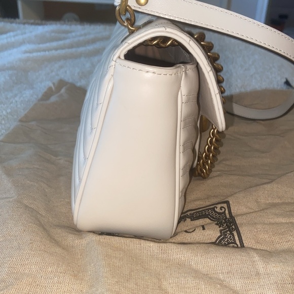 GG MARMONT SMALL SHOULDER BAG - Picture 3 of 11
